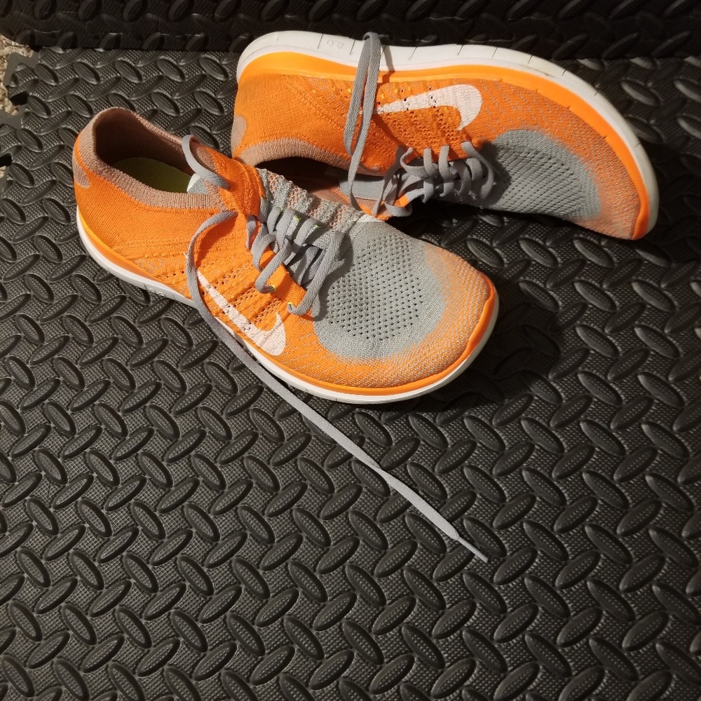Running Shoes